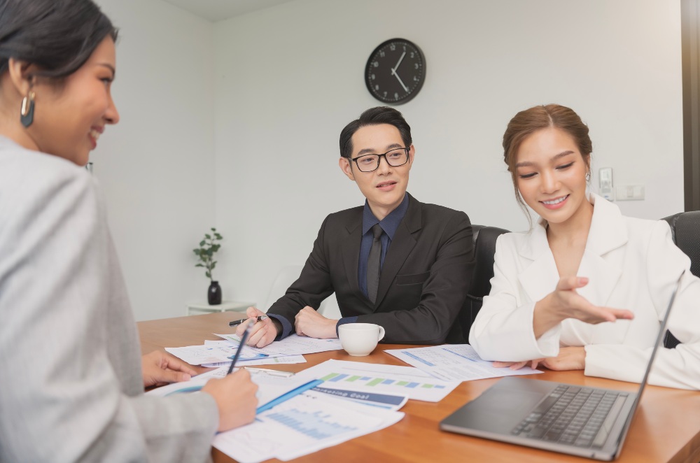 Quản lý doanh thu là gì? Hướng dẫn toàn diện để tối ưu hiệu quả kinh doanh 3 bizzi-quan-ly-doanh-thu-la-gi 2